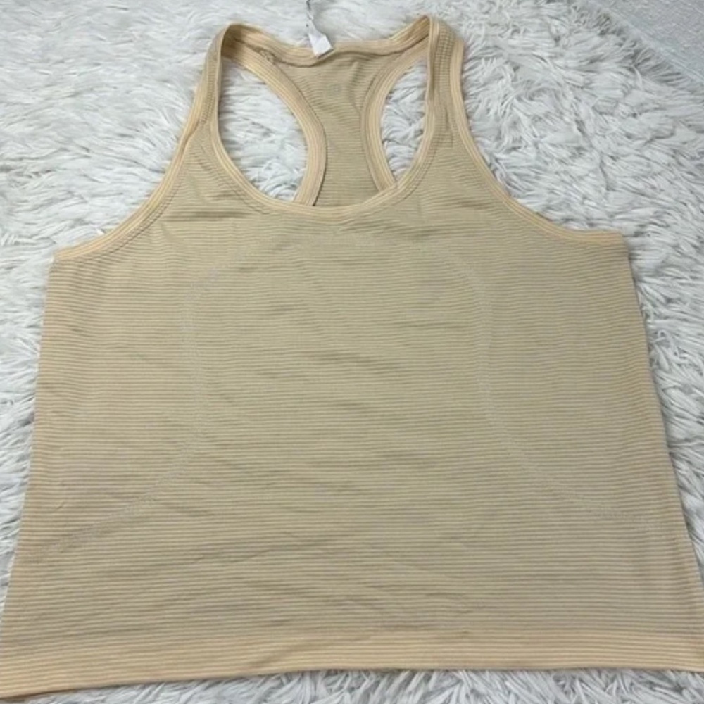 Lululemon Swiftly Tech Tank *Race Length*